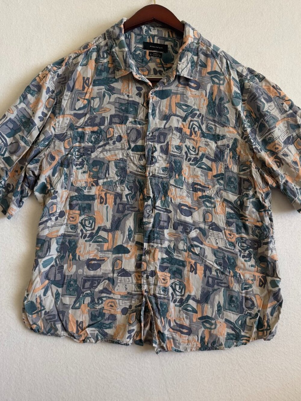Urban Outfitters Button Up Shirt Men's XL Short Sleeve Abstract Print Colorful